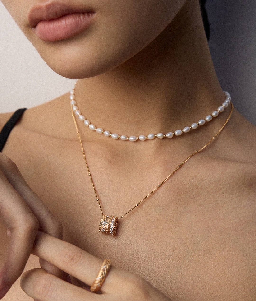 Pearl Necklaces |