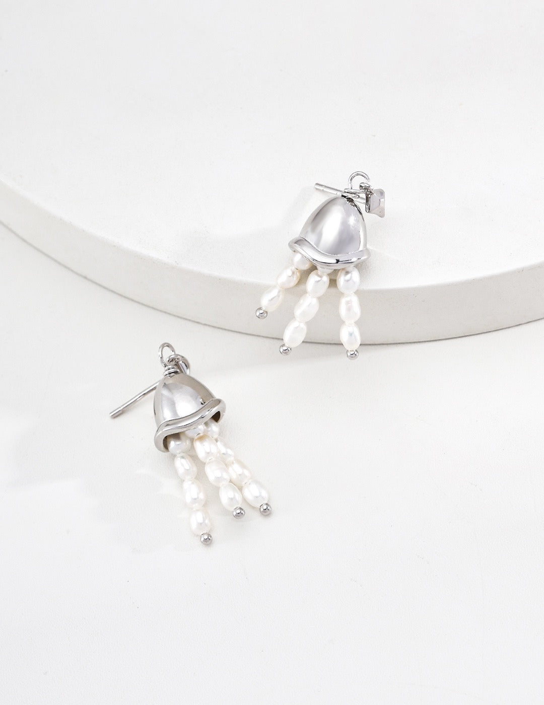 Whispering Wind · Pearl Earrings | S925 Silver · Natural Pearl · Vintage Gold & Platinum